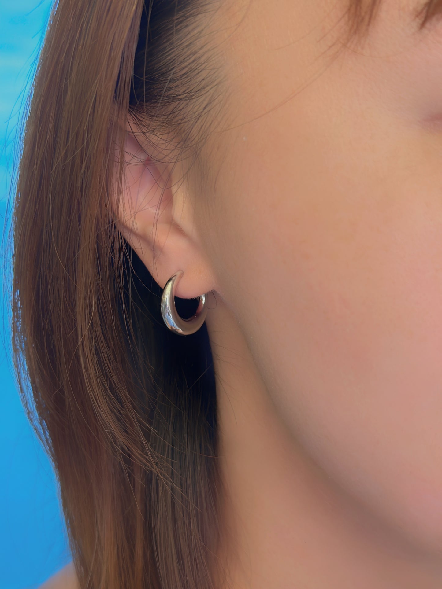 Round Crescent Hoops