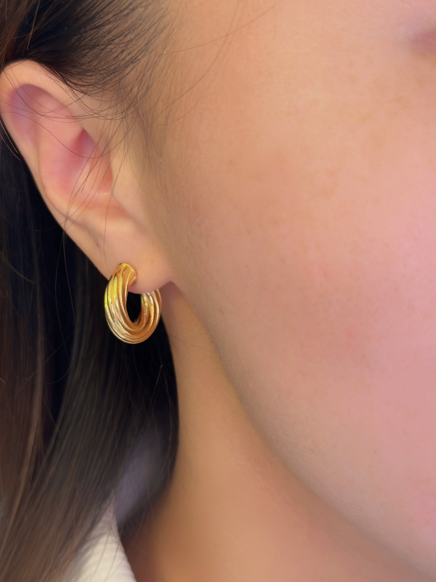 Twisted Donut Hoops