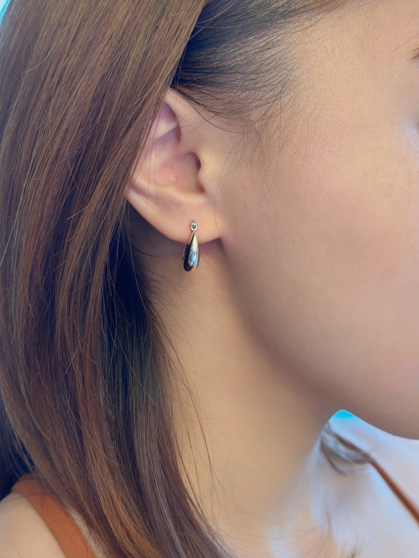 Round Crescent Hoops