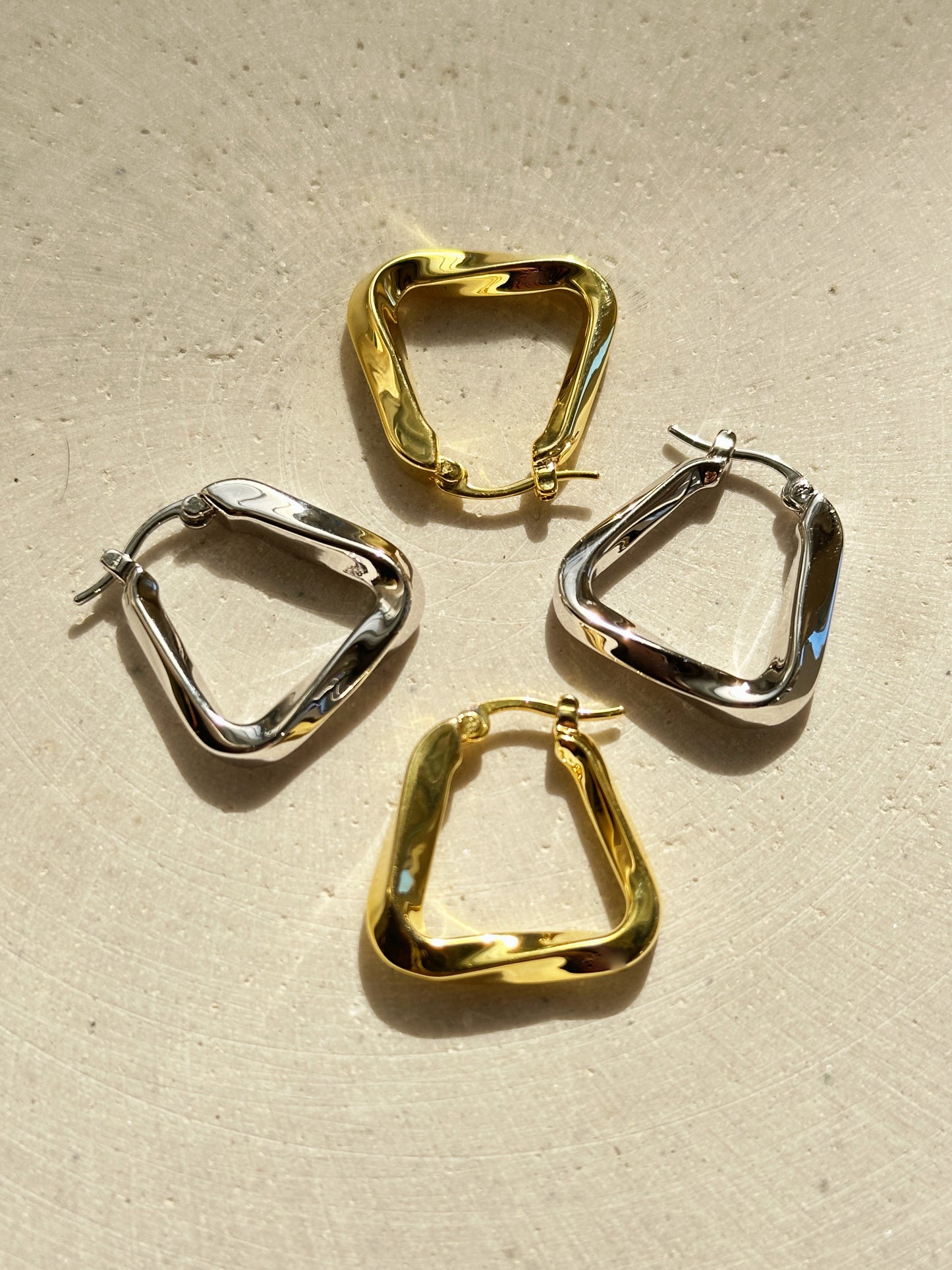 Twisted Trapezoid Hoops