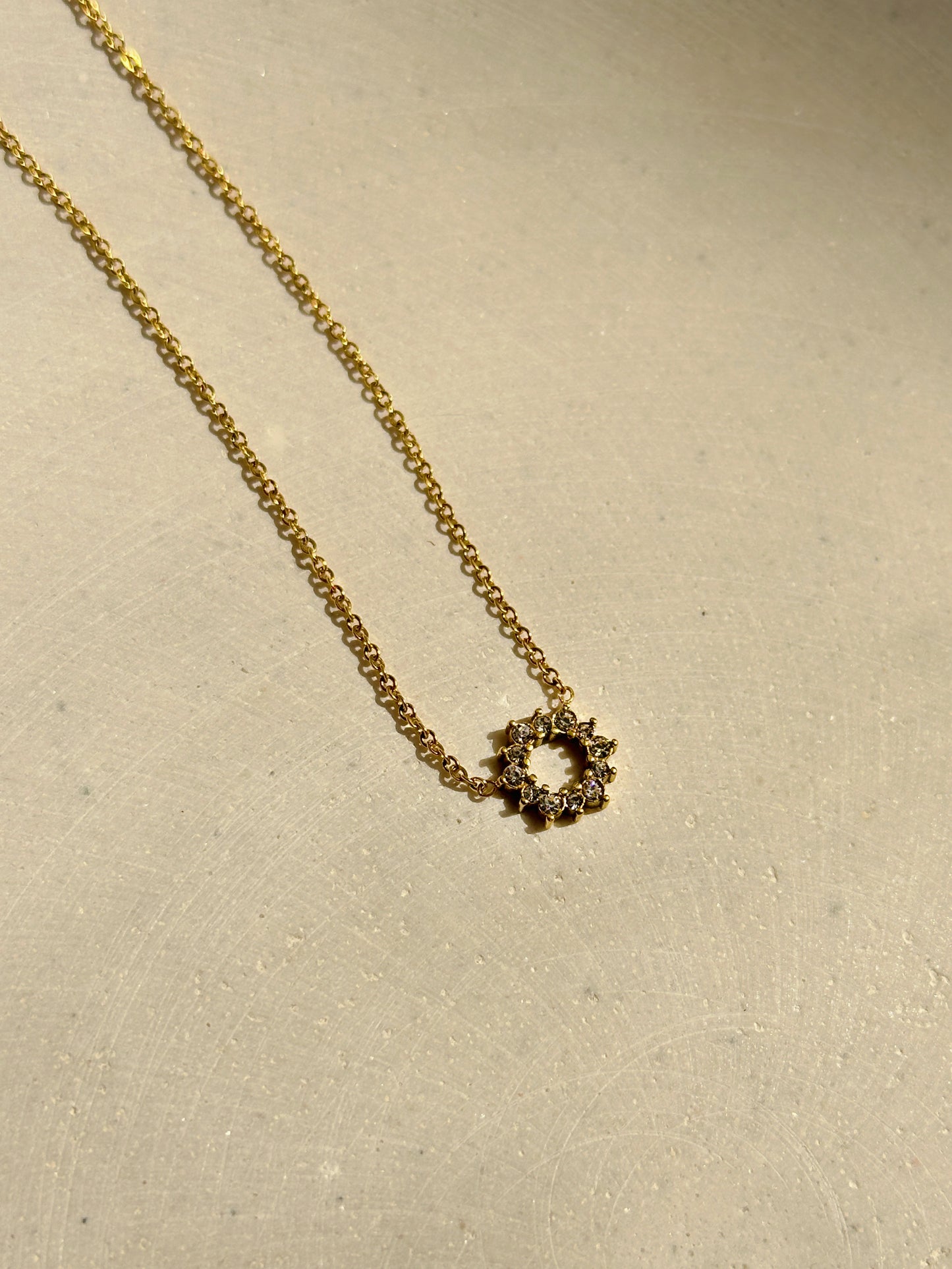 Sparkling Halo Necklace