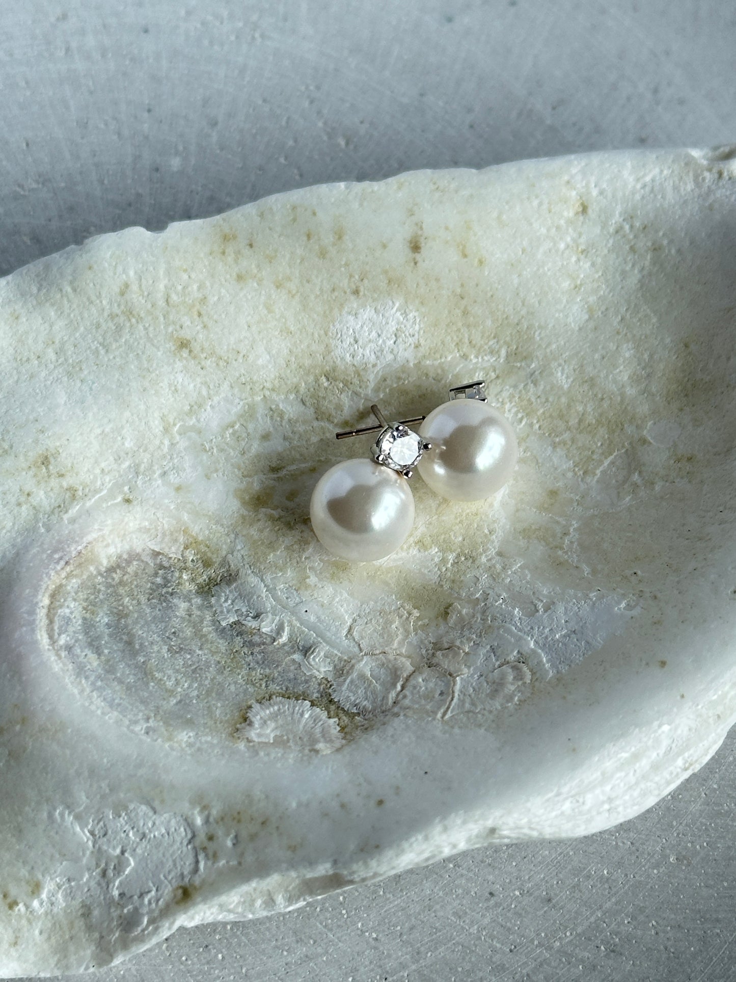 Fresh Water Pearl Earrings