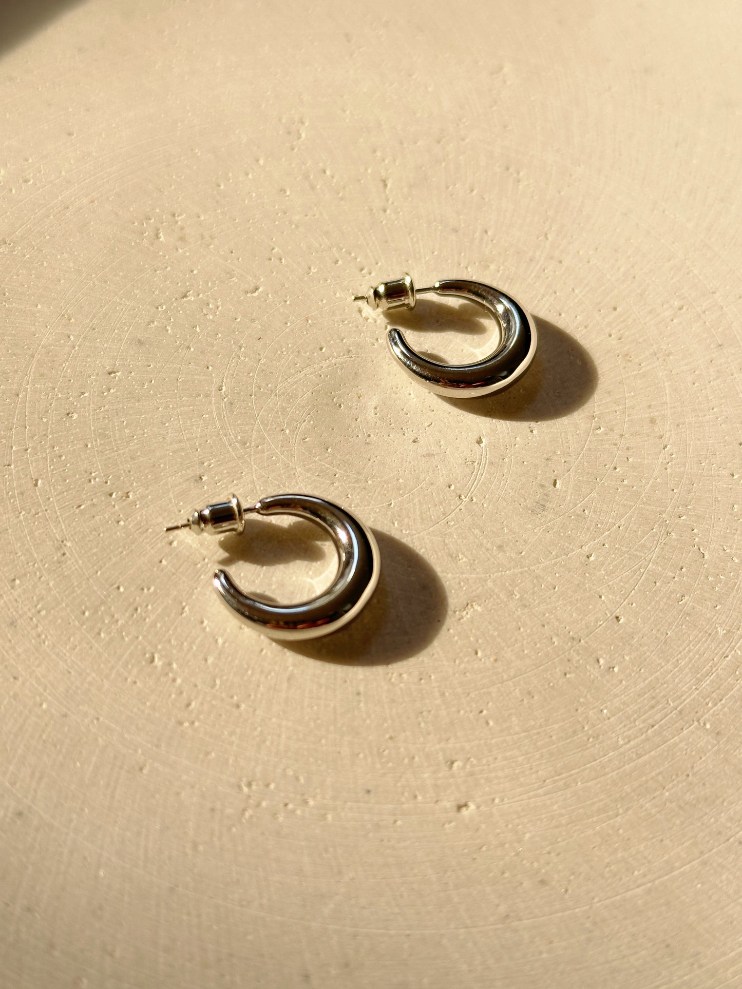 Round Crescent Hoops